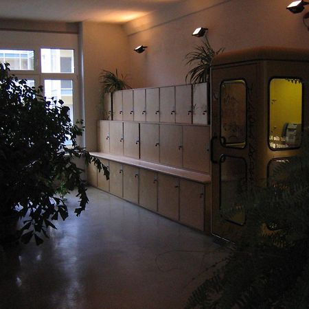 Hotel Transit Loft Берлин Екстериор снимка