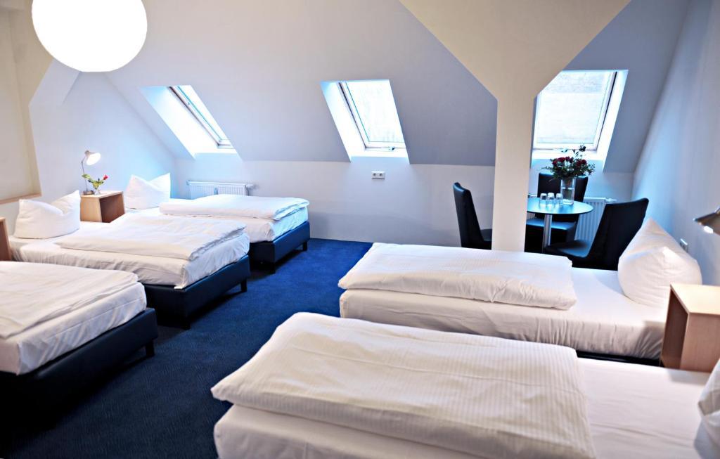 Hotel Transit Loft Берлин Стая снимка