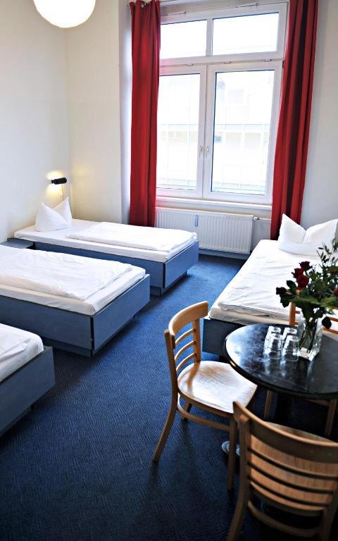 Hotel Transit Loft Берлин Стая снимка