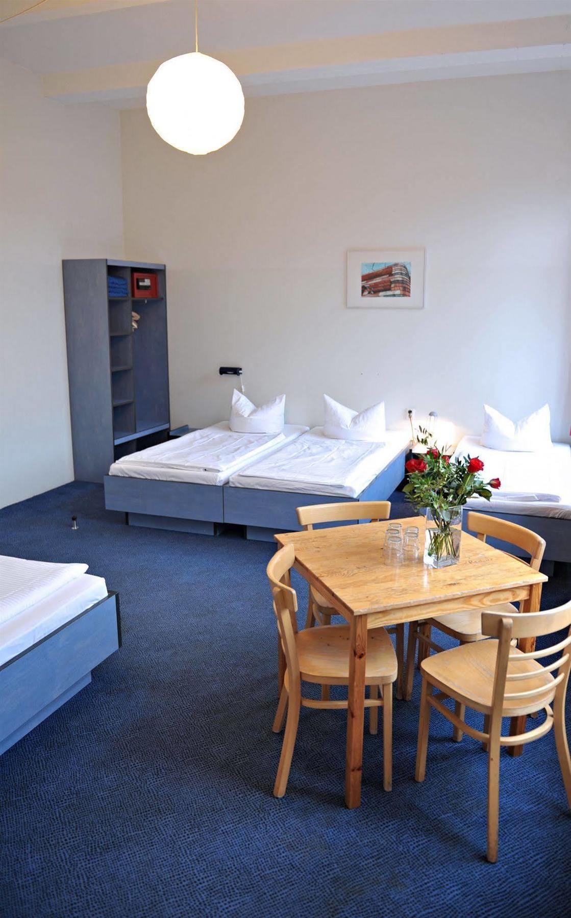 Hotel Transit Loft Берлин Екстериор снимка