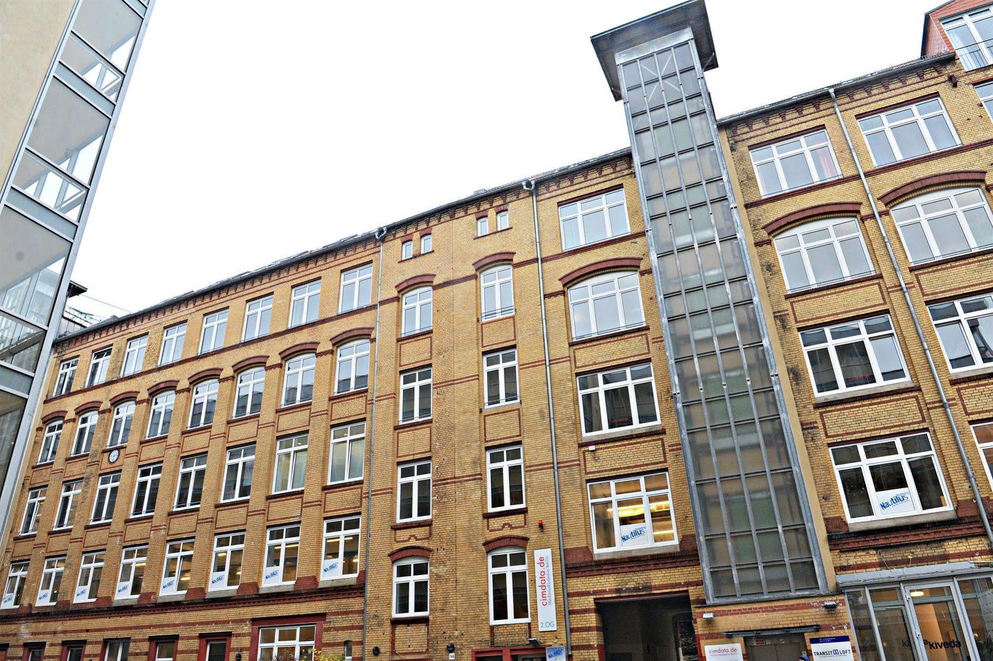 Hotel Transit Loft Берлин Екстериор снимка